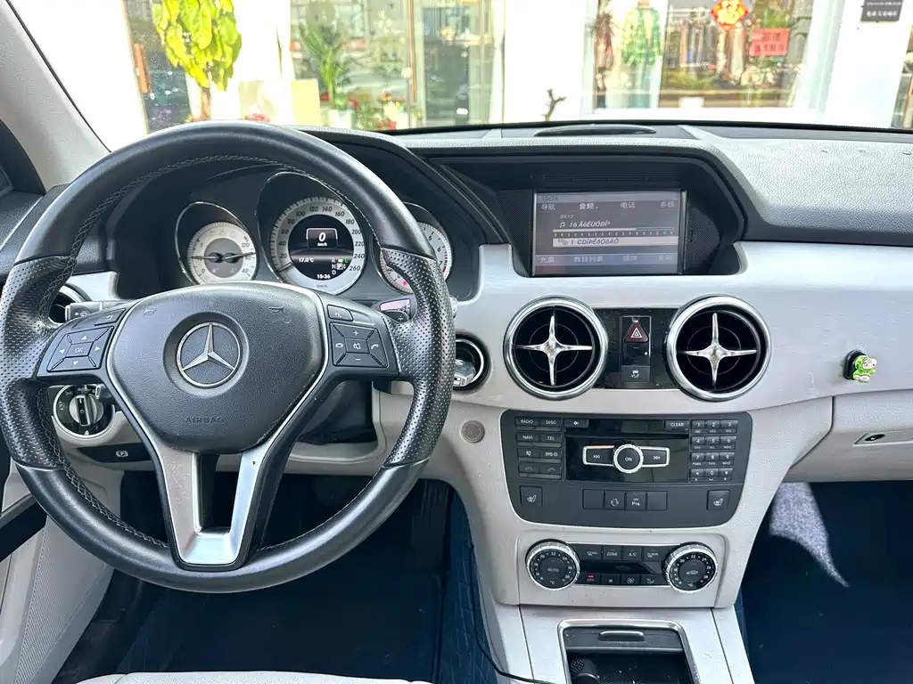 Mercedes-Benz GLK-Class 2013 — фото 8