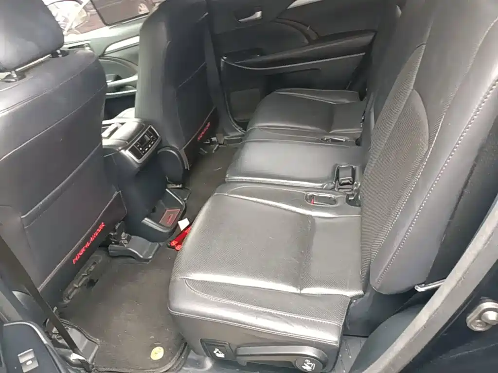 Toyota Highlander 2015 — фото 13