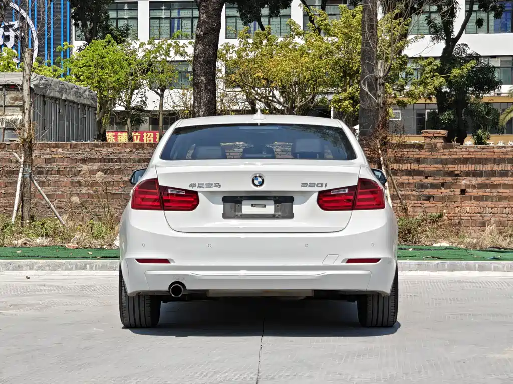 BMW 3 Series 2014