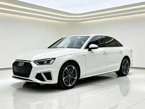 Audi A4L 2021