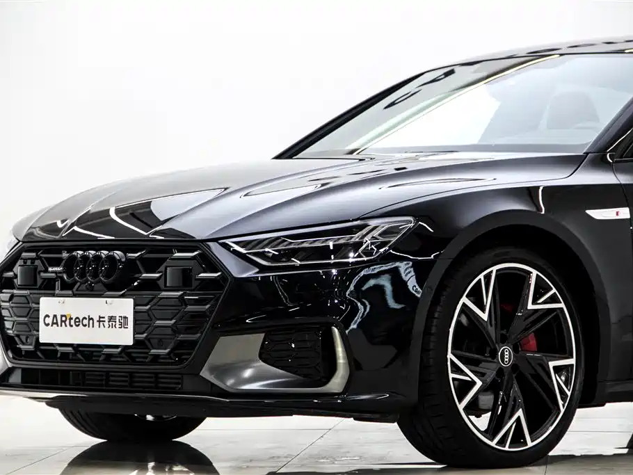 Audi A7L 2025