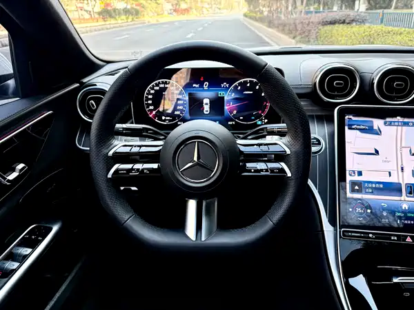 Mercedes-Benz C-Class 2023