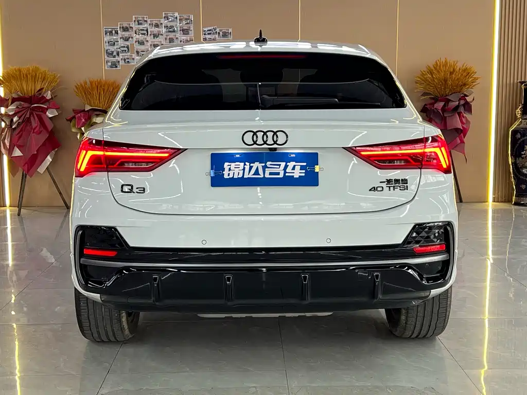 Audi Q3 Sportback 2024 — фото 6