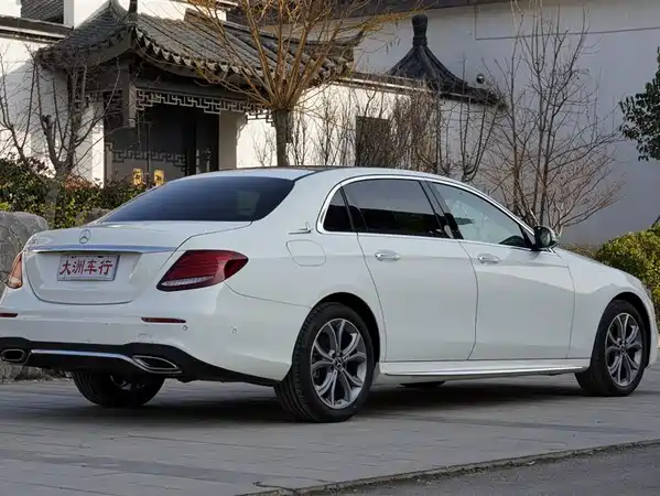 Mercedes-Benz E-Class 2020