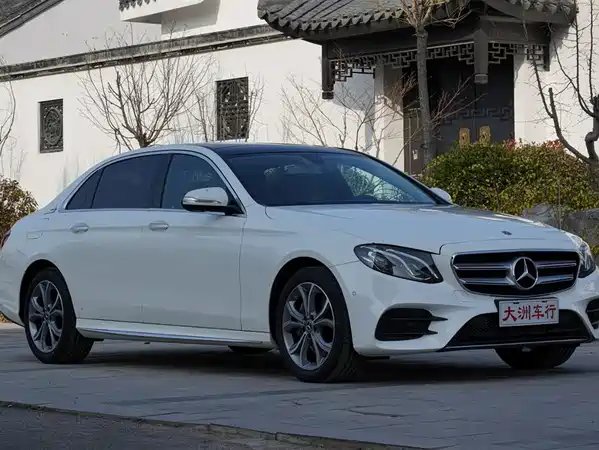 Mercedes-Benz E-Class 2020