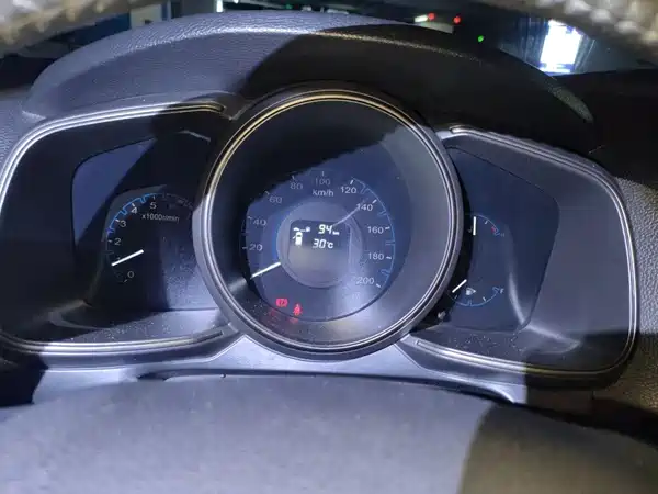Changan Auchan CX70 2016
