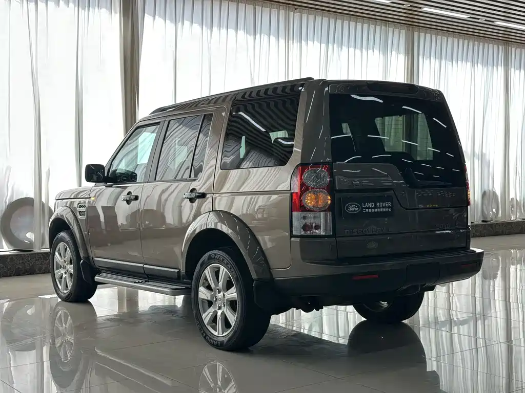 Land Rover Discovery 2013 — фото 4