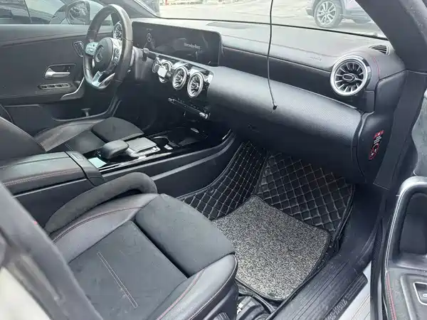 Mercedes-Benz CLA 2021