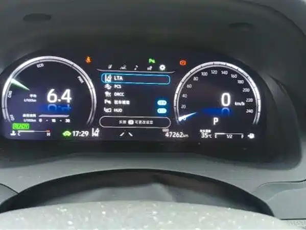 Toyota Camry 2022