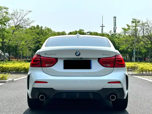 BMW 1 Series 2023