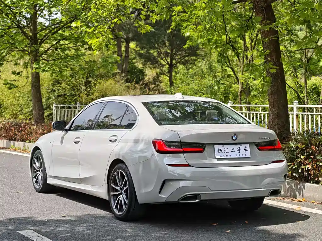 BMW 3 Series 2021 — фото 10
