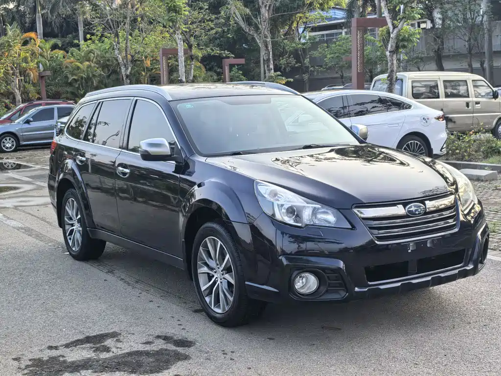 Subaru Outback 2014 — фото 3