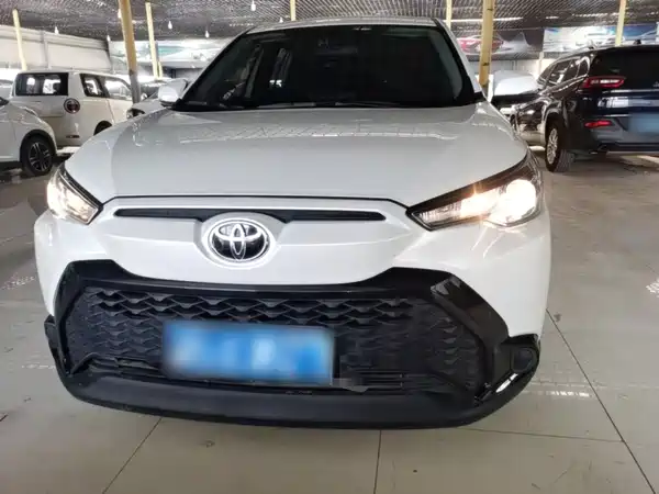 Toyota Frontlander 2024