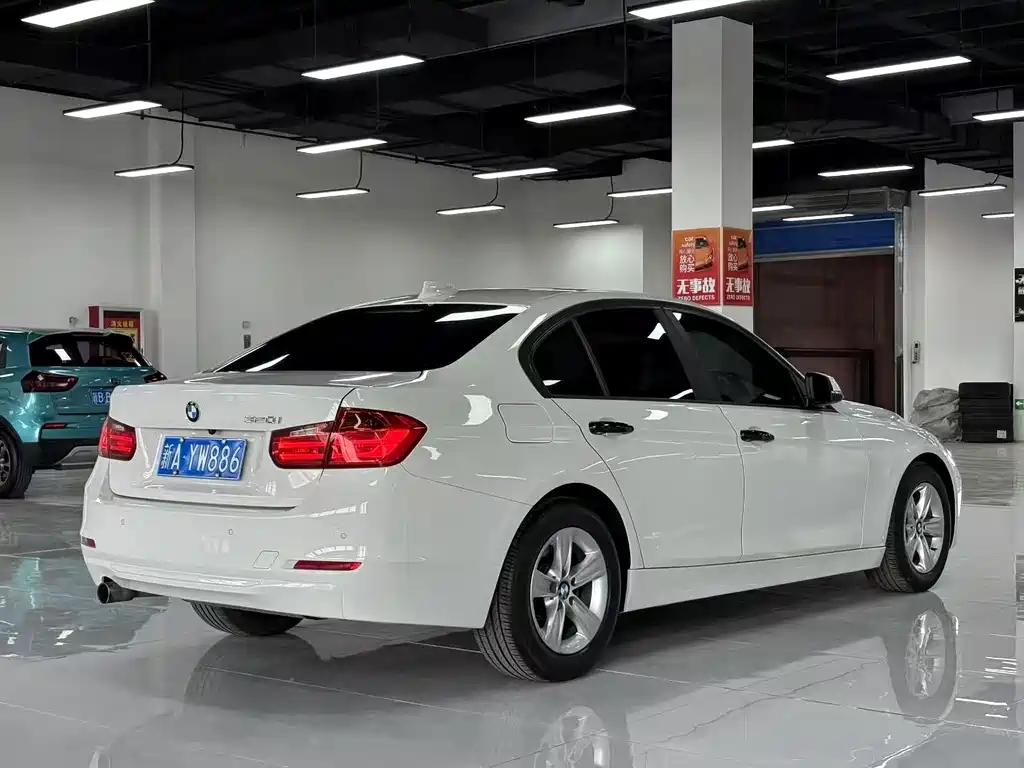 BMW 3 Series 2014 — фото 9