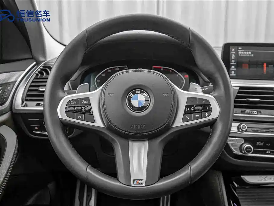 BMW X4 2021 — фото 18