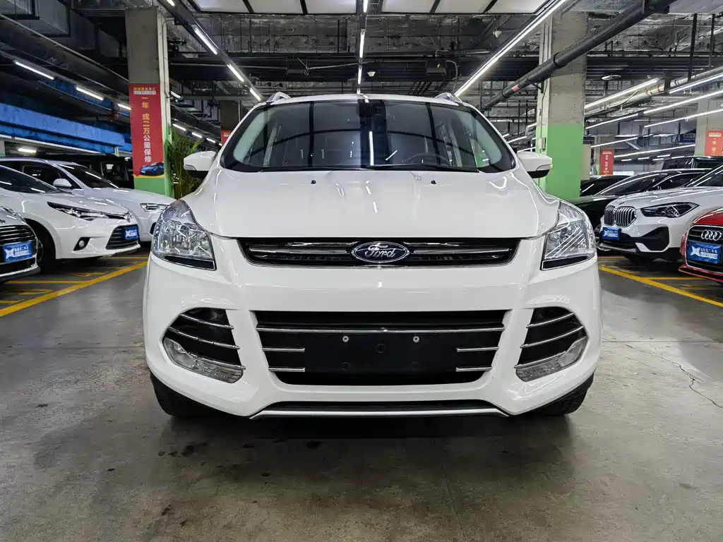 Ford Kuga 2015 — фото 2