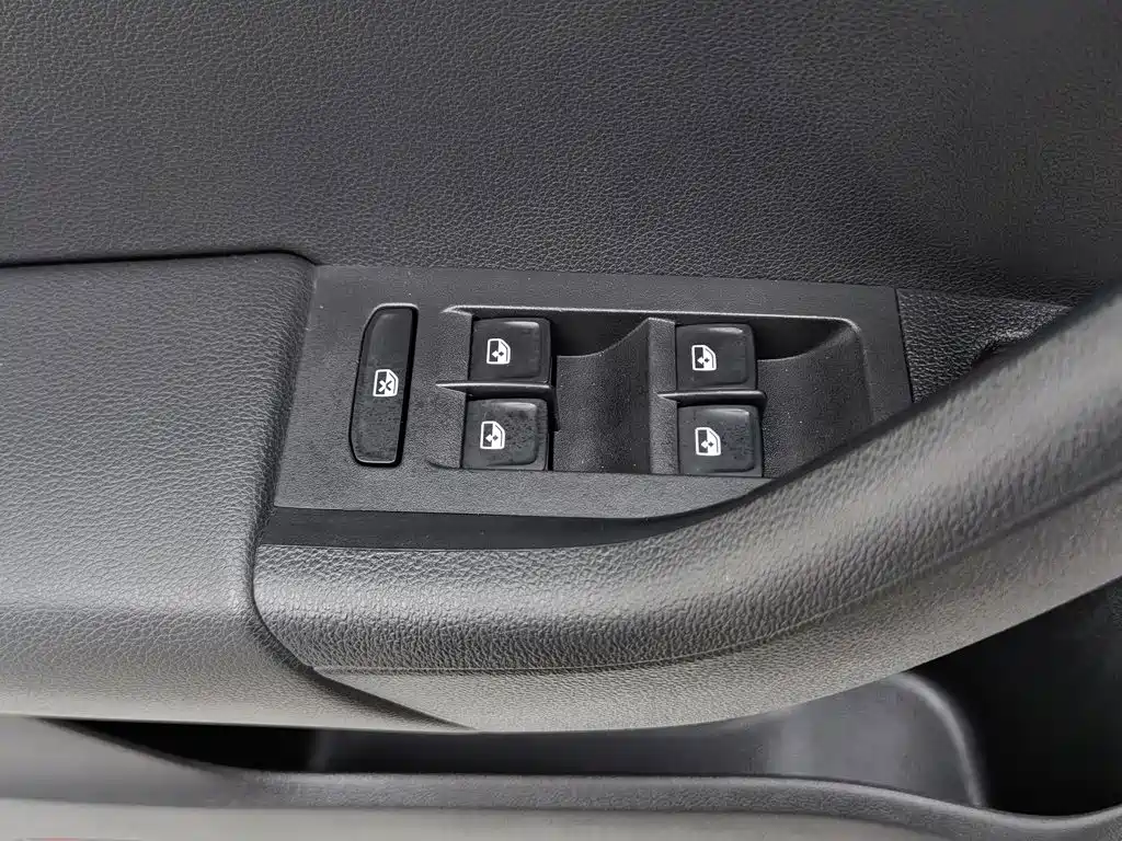 Skoda Octavia 2017 — фото 9