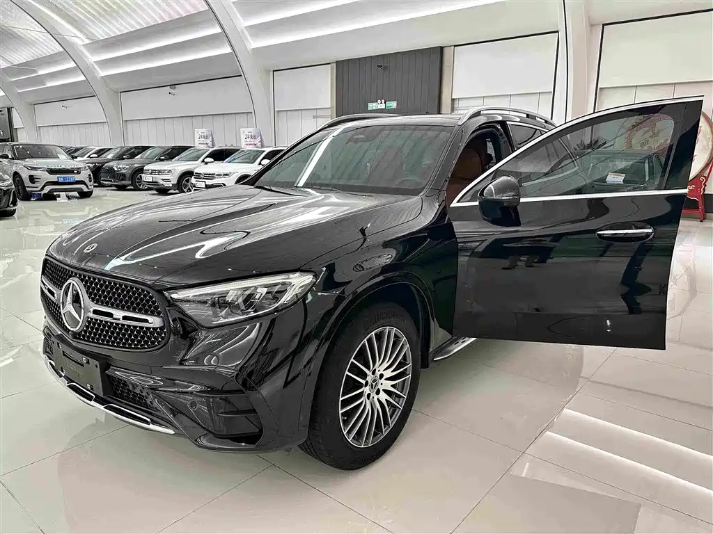 Mercedes-Benz GLC 2025 — фото 12