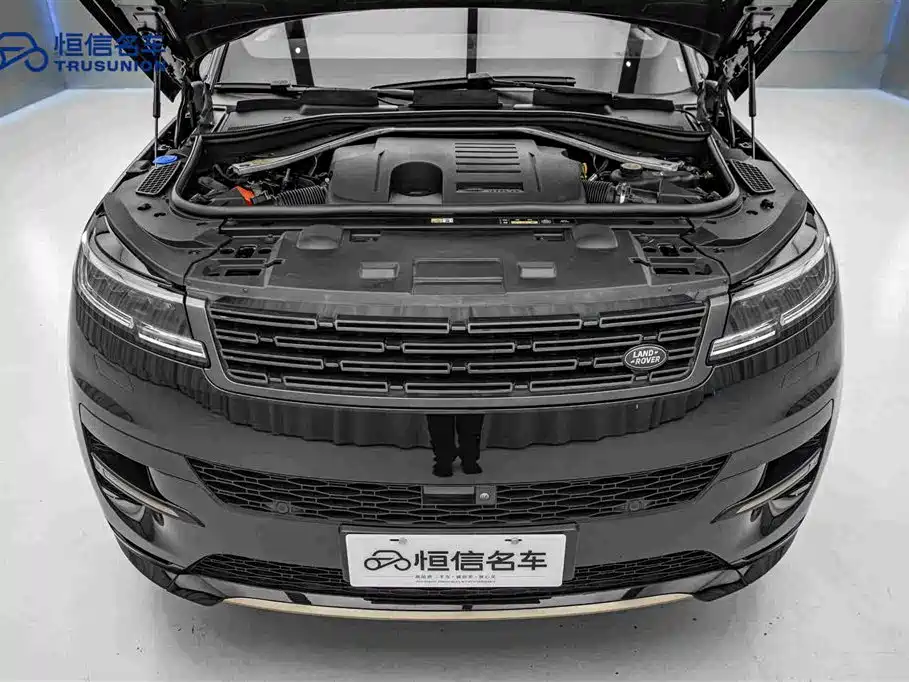 Land Rover Sport 2023 — фото 21