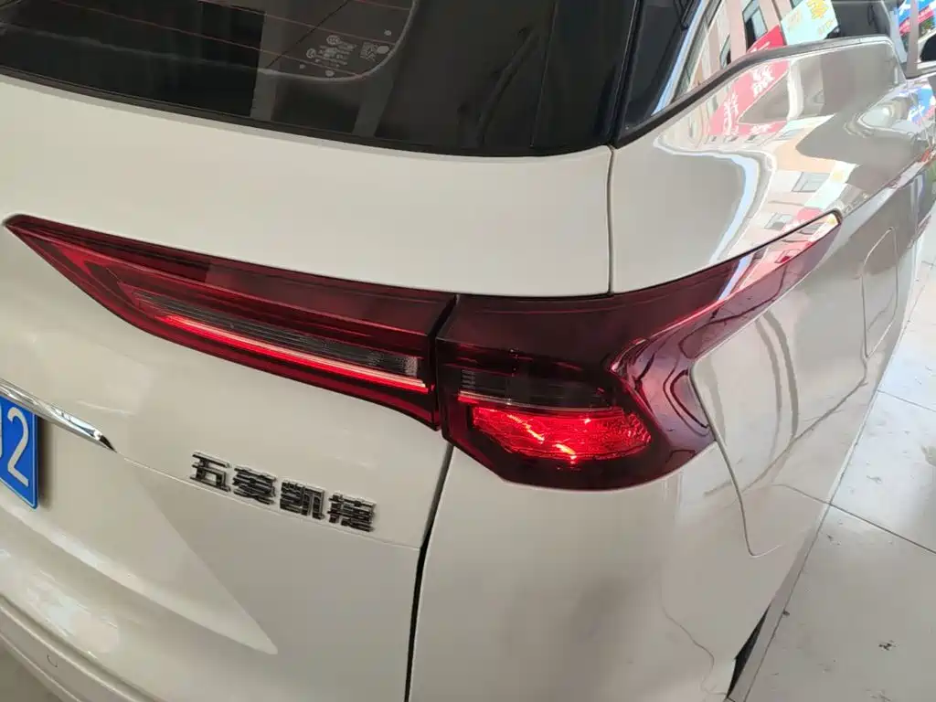 Wuling Victory 2022 — фото 8