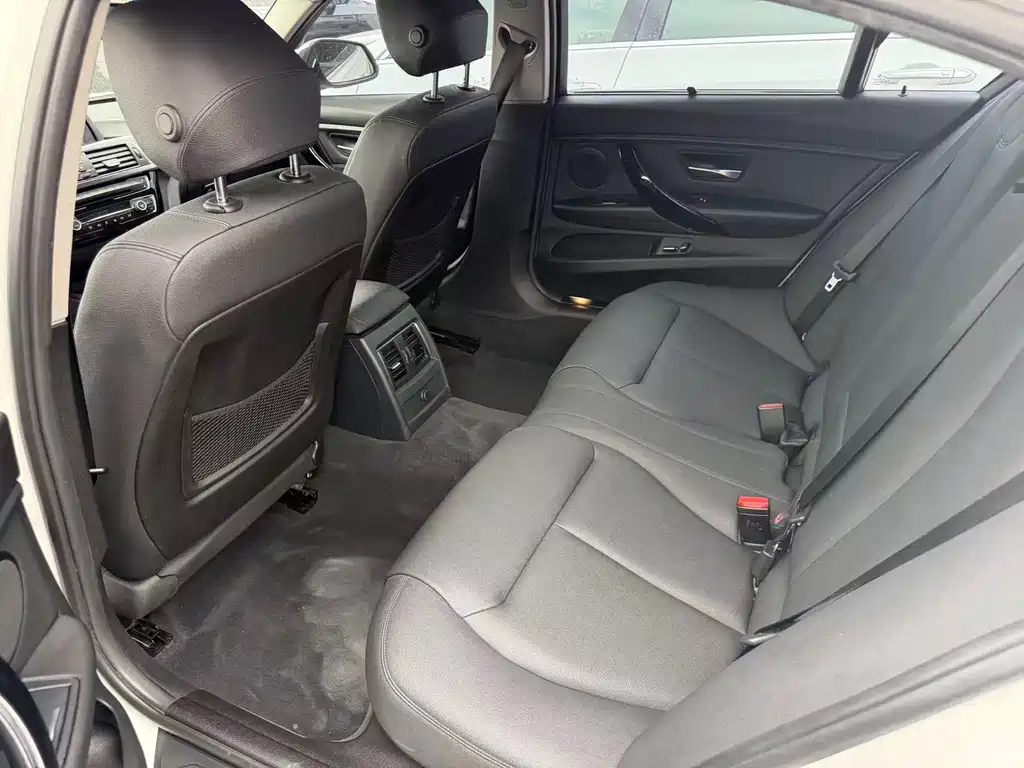 BMW 3 Series 2017