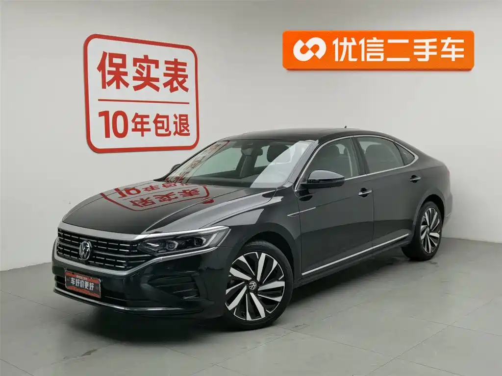 Volkswagen Passat 2023 — фото 1