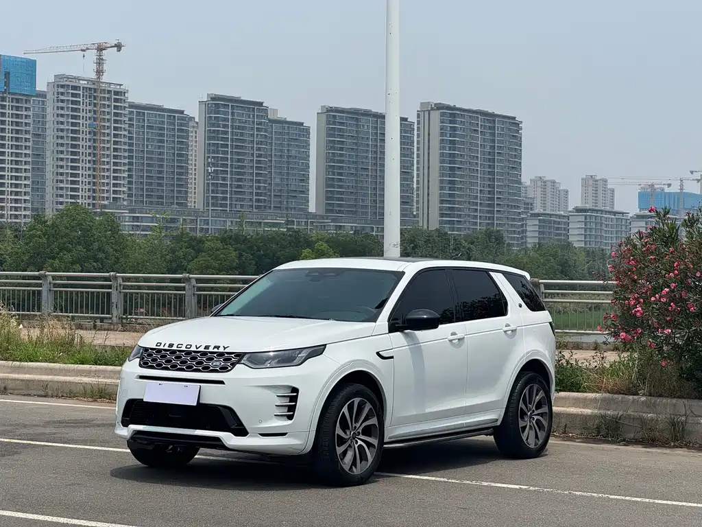 Land Rover Discovery Sport 2024 — фото 16