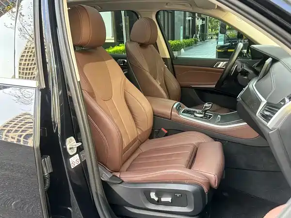 BMW X5 2022