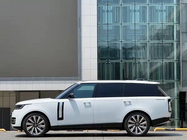 Land Rover Range Rover 2026