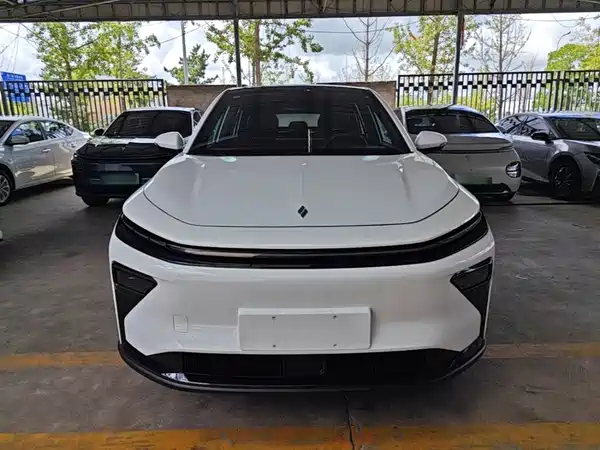 Livan Rui Lan 7 2026