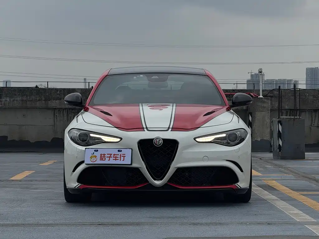 Alfa Romeo Giulia 2020 — фото 4