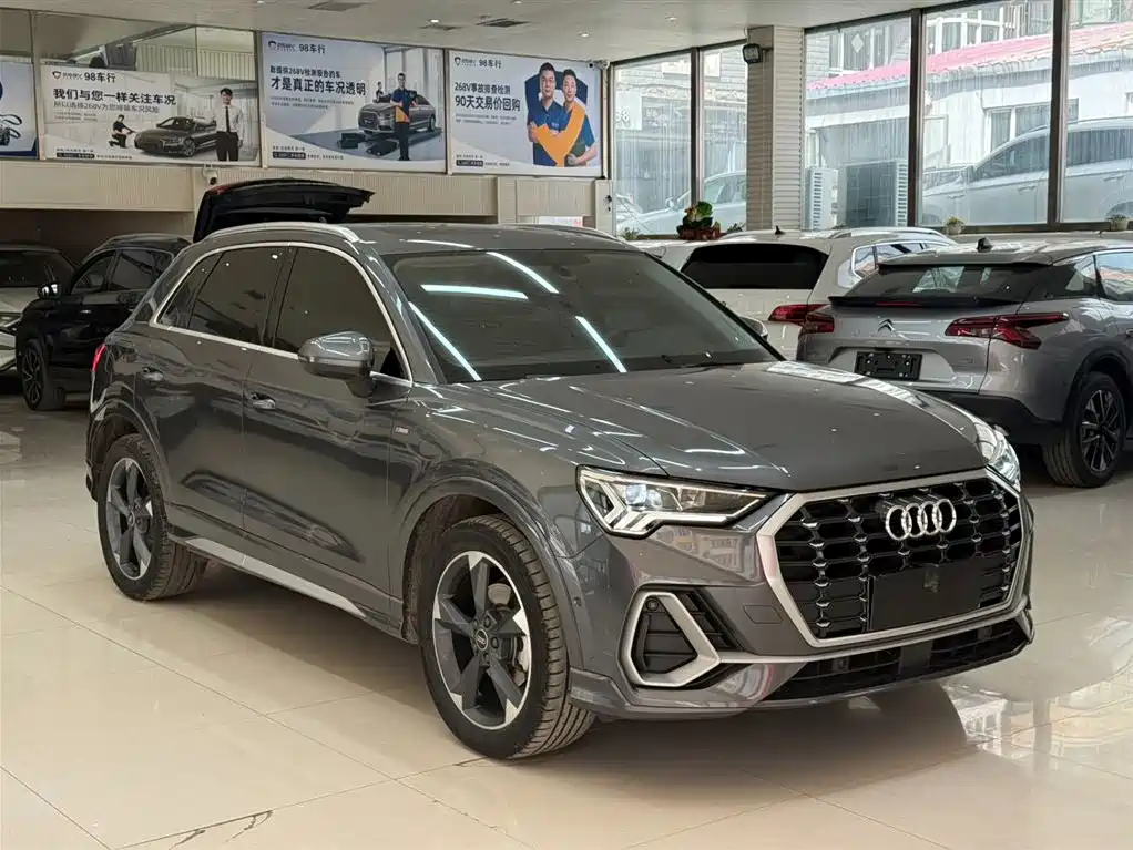 Audi Q3 2022 — фото 3