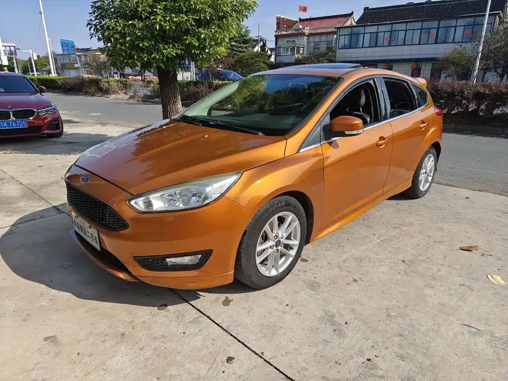Ford Focus 2016 — фото 1
