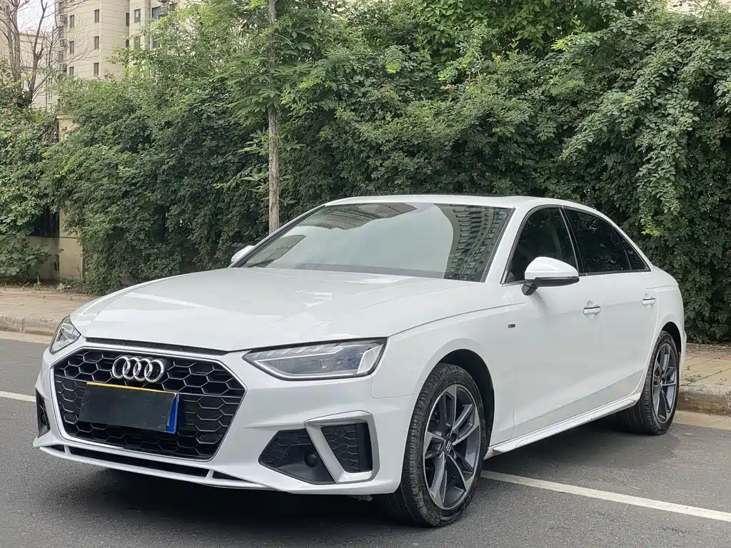 Audi A4L 2020 — фото 2