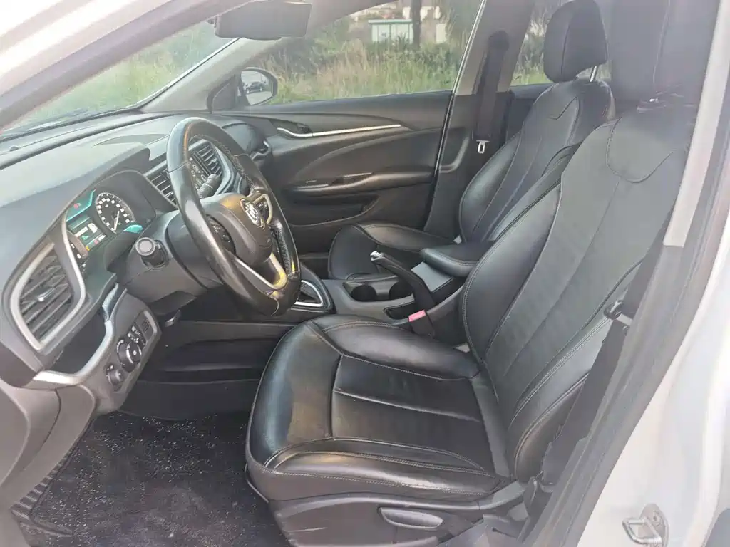 Buick Excelle 2019