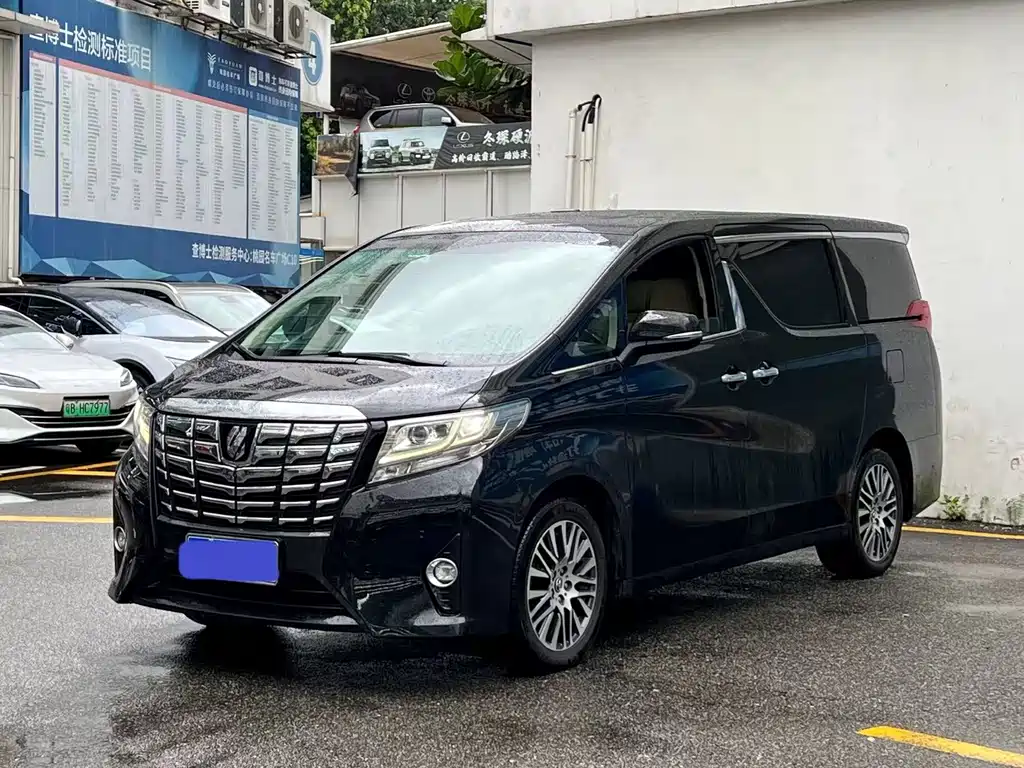 Toyota Alphard 2017