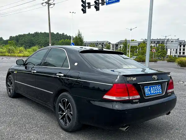 Toyota Crown 2007