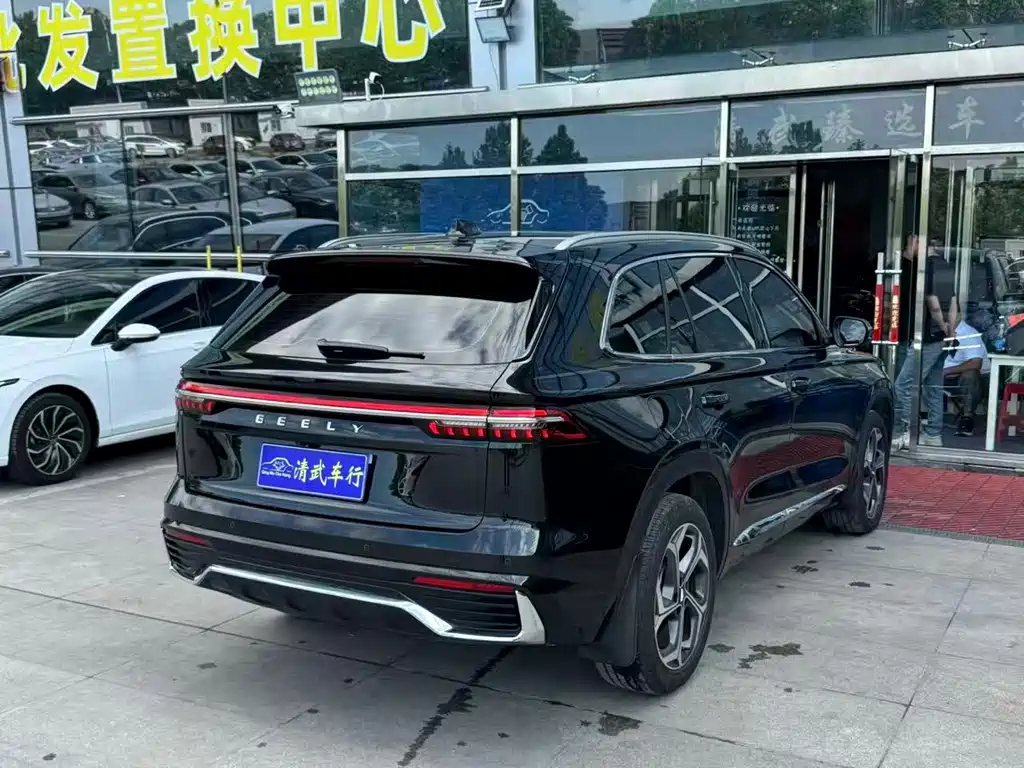 Geely Xingyue L 2025 — фото 10