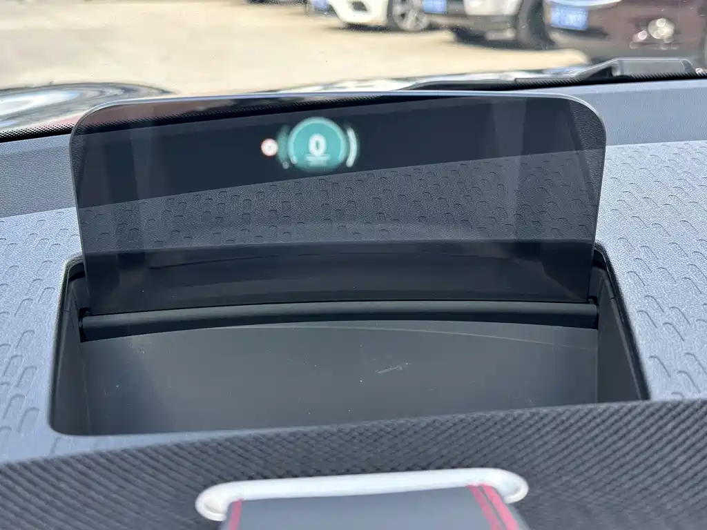 MINI JCW Aceman EV — фото 16