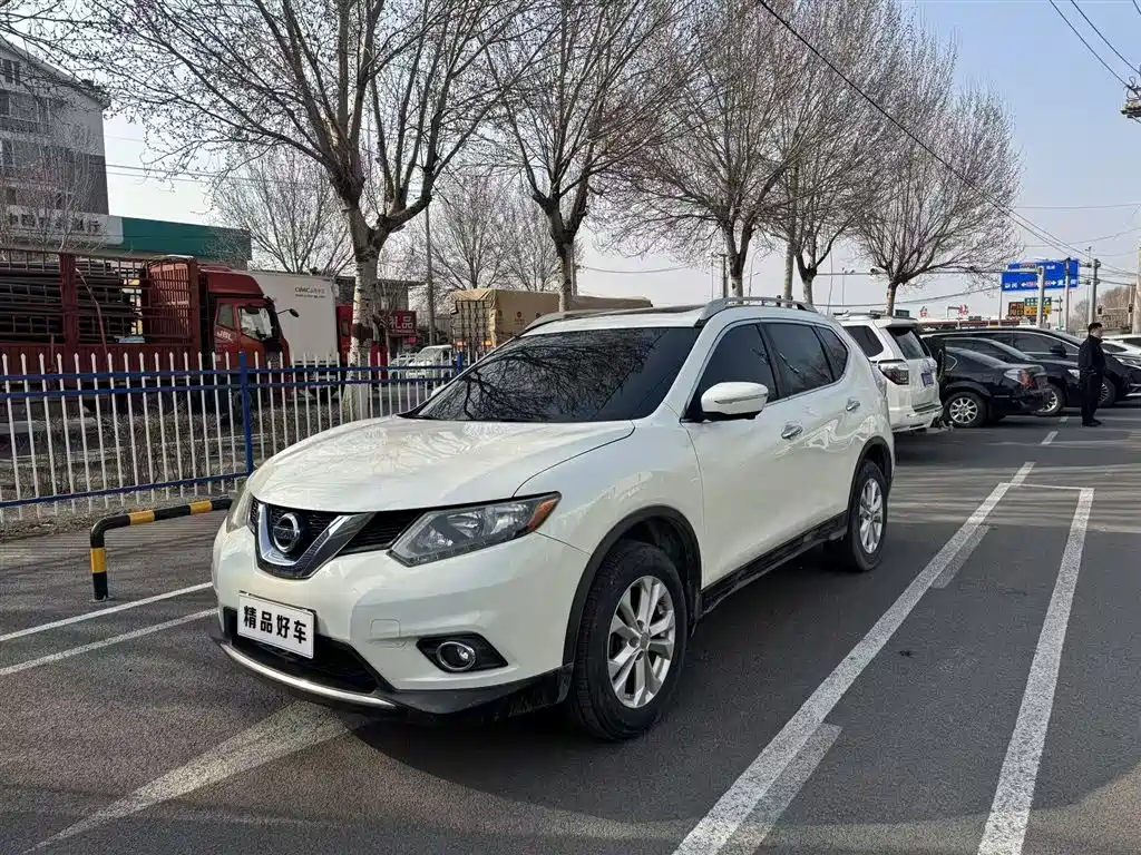 Nissan X-Trail 2015