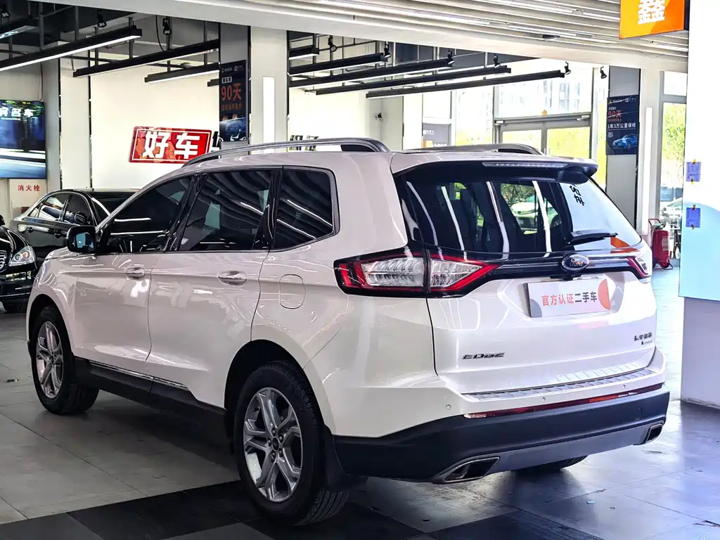 Ford Edge 2019 — фото 7