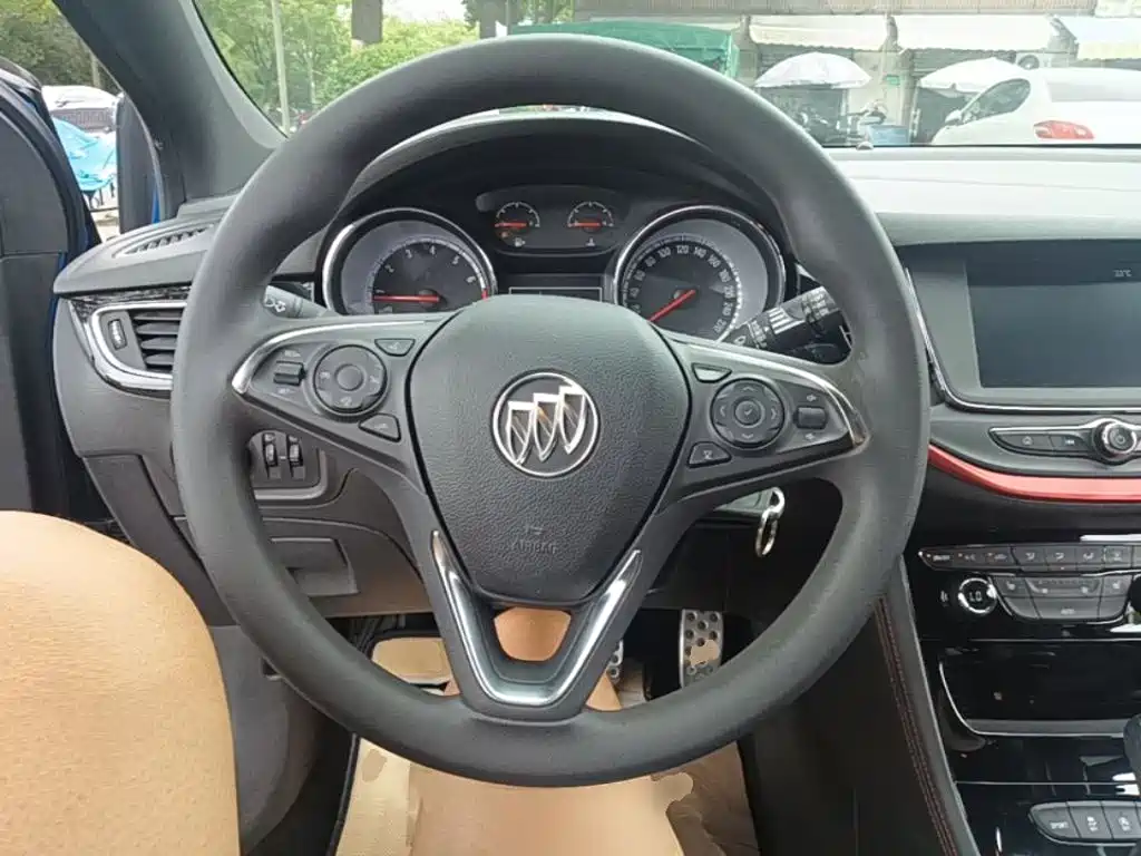 Buick Verano 2016 — фото 11