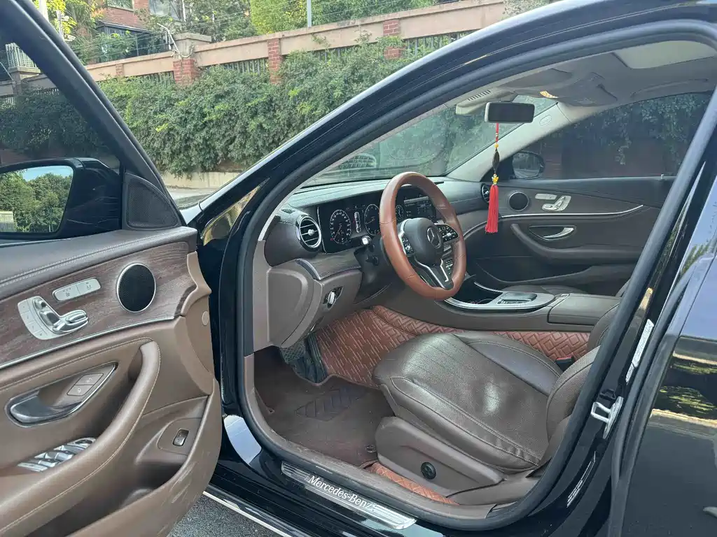 Mercedes-Benz E-Class 2020 — фото 4