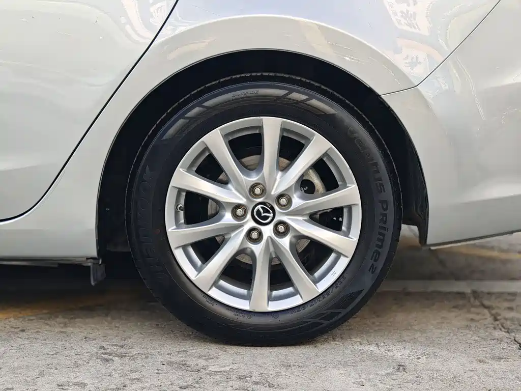 Mazda Atenza 2018 — фото 15