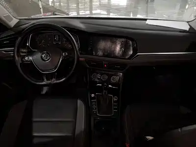 Volkswagen Sagitar 2020