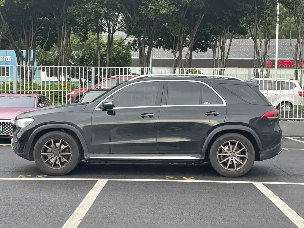 Mercedes-Benz GLE 2021 — фото 11