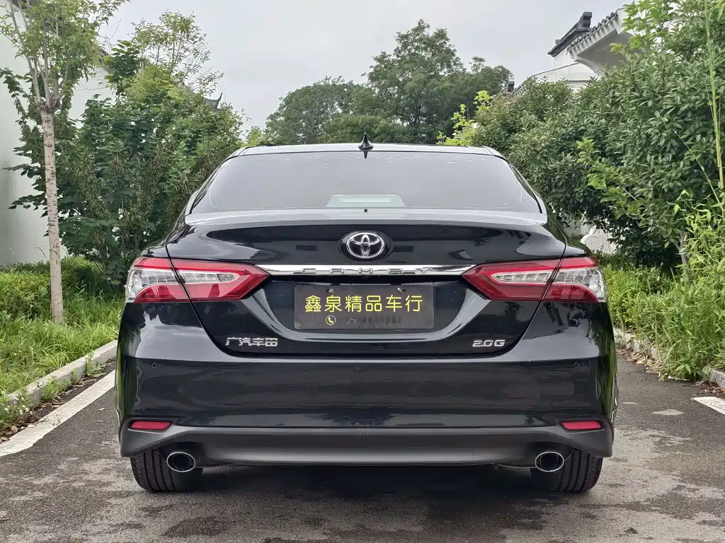Toyota Camry 2023 — фото 15