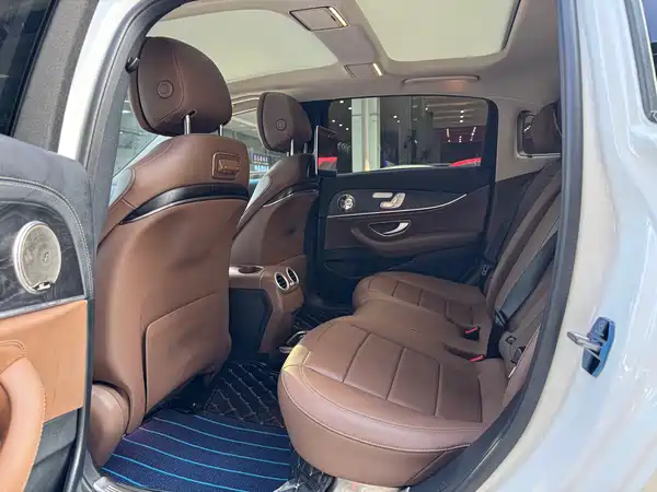 Mercedes-Benz E-Class 2018