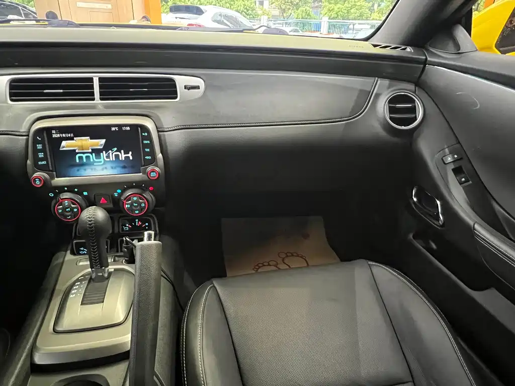 Chevrolet Camaro 2015 — фото 28