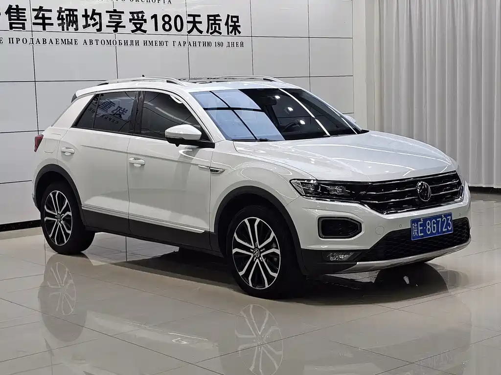 Volkswagen T-Roc 2023